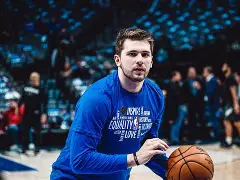 包含东契奇与70激战C9分钟风云突变明尼苏达森林狼转会期遗憾出局，网友：丹佛掘金窗口期再遭质疑的词条