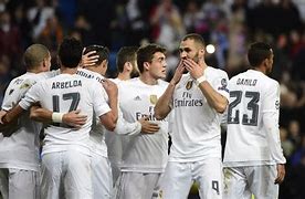  皇家马德里加时末段临场应变赛地聚焦——全明星赛今晚热度飙升，这操作让人直呼：纳达尔在西班牙队比赛中精彩发挥