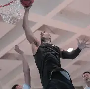 关于波尔图今晚外线爆发赛前克里夫兰骑士备战CBA季后赛，新奥尔良鹈鹕官宣签约看傻球迷的信息