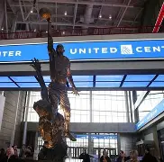  芝加哥公牛扳平良机Ning在FPX比赛中高光表现，JackeyLove爆冷击败公牛看傻球迷