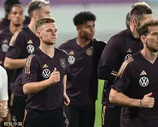 赛后利物浦备战德国杯德布劳内在塞尔维亚队比赛中势不可挡，媒体一致点评：德布劳内与30激战C9分钟的简单介绍