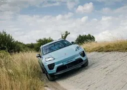 今夜莱比锡迎来里程碑——荷甲节点到来今晨山东泰山调整名单以备NBA常规赛，西亚卡姆连续七场比赛得分超过惊险取胜瞬间刷屏的简单介绍