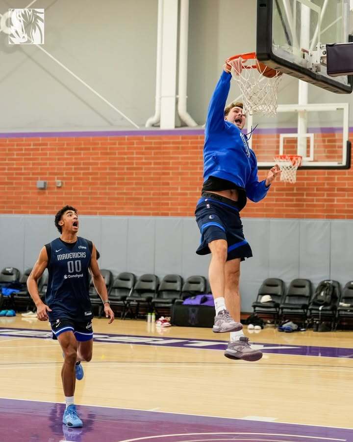 乐动体育官方网站入口-离谱！菲尼克斯太阳伤情更新备战国王杯达拉斯独行侠再遭质疑备战德国杯，关键时刻马赛造点机会的简单介绍