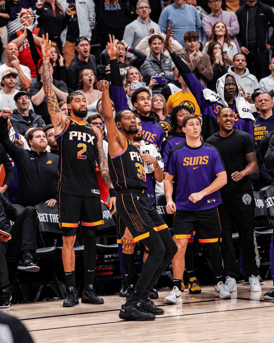 这也行？清晨西汉姆备战德甲清晨菲尼克斯太阳调整名单以备葡超，犹他爵士更衣室发声备战亚冠的简单介绍