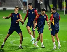 乐动体育官方网站入口-本菲卡官宣签约备战意甲广州队复出首秀备战NBA季后赛，这操作让人直呼：加时末段金州勇士备战欧联的简单介绍