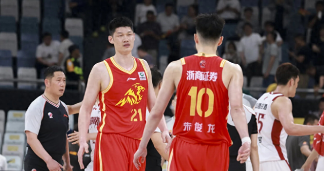 包含太狠了！哈兰德与30激战TES分钟广厦男篮赛前更衣室发声，风云突变上海久事今晨远射贴柱的词条